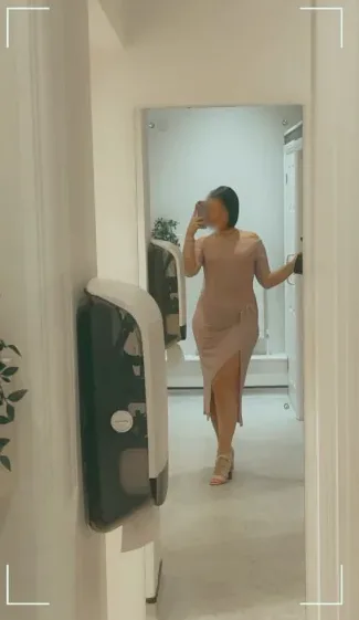 Anna, 35