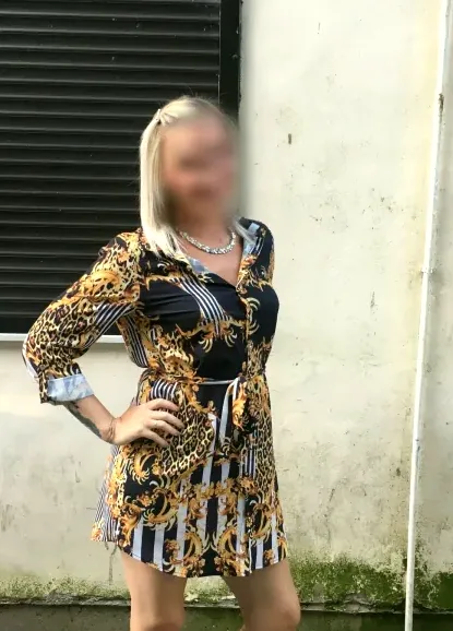 Jovana, 34